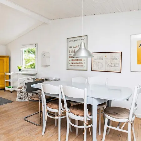 8 Person In Lb K Ålbæk