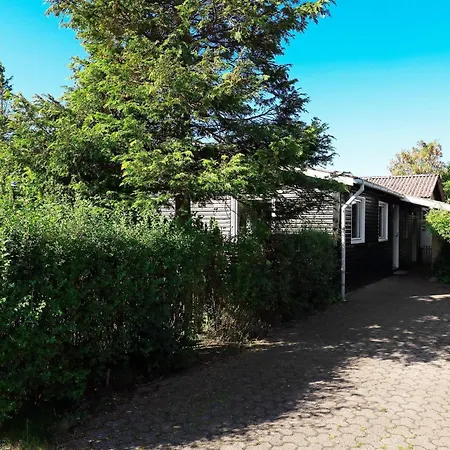 8 Person In Lb K بيت للعطل Ålbæk