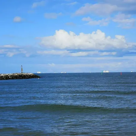 Сasa de vacaciones 8 Person In