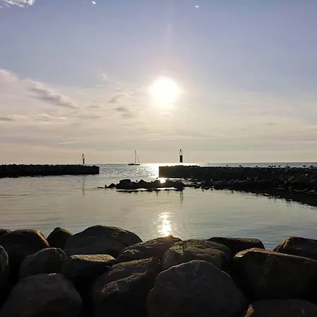 8 Person In Ålbæk